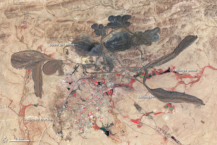 Bayan Obo Mine 2001