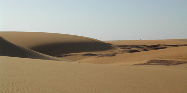 A picture of the Egyptian desert - nothing is visible here other than sand dunes