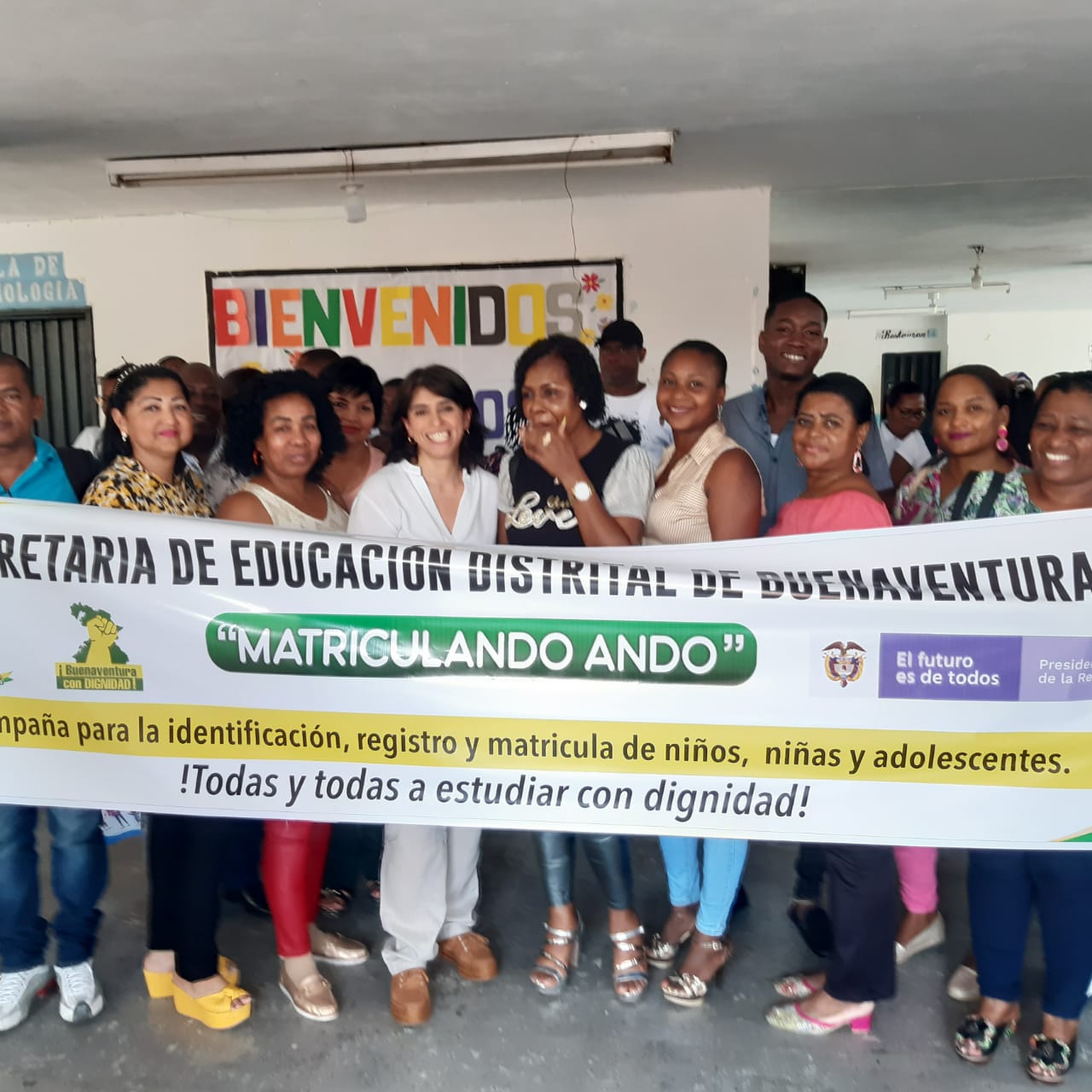 Inicio de jornada escolar, Buenaventura