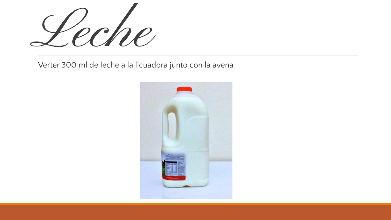 Se añade leche a la avena